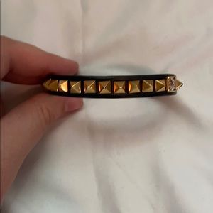 Henri bendel bracelet